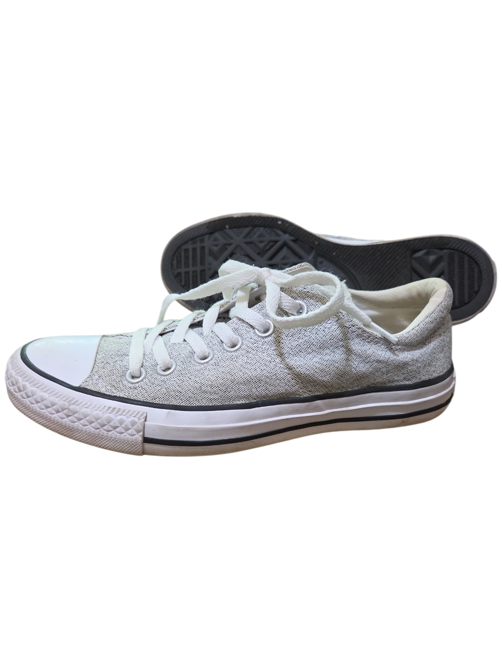 Converse Low-Top Sneakers in Light Gray and White